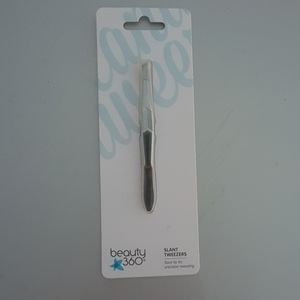 BEAUTY 360 SLANT TWEEZERS BUY OR GET 🆓️